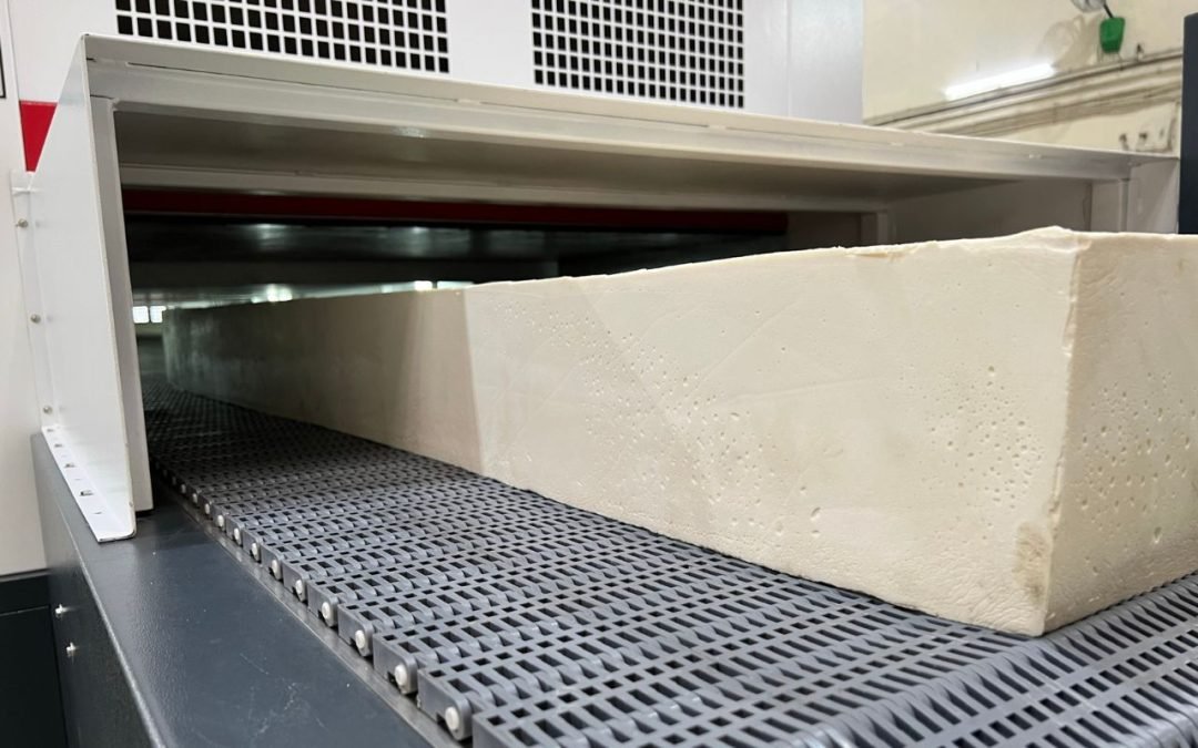 Case Study: Revolutionizing Latex Mattress Drying with Strayfield’s Radio Frequency Dryer